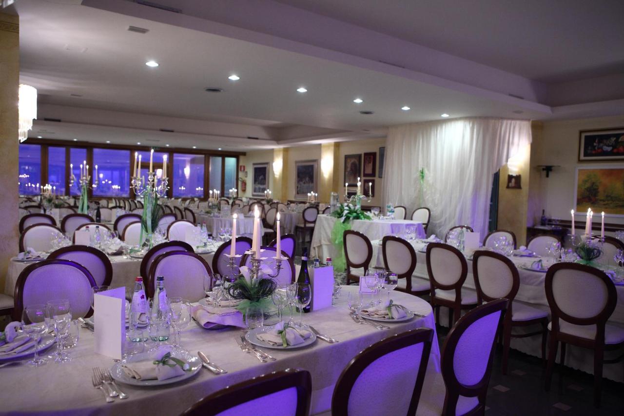 Hotel Tetto Delle Marche - Ristorante Dei Conti Cingoli Eksteriør bilde